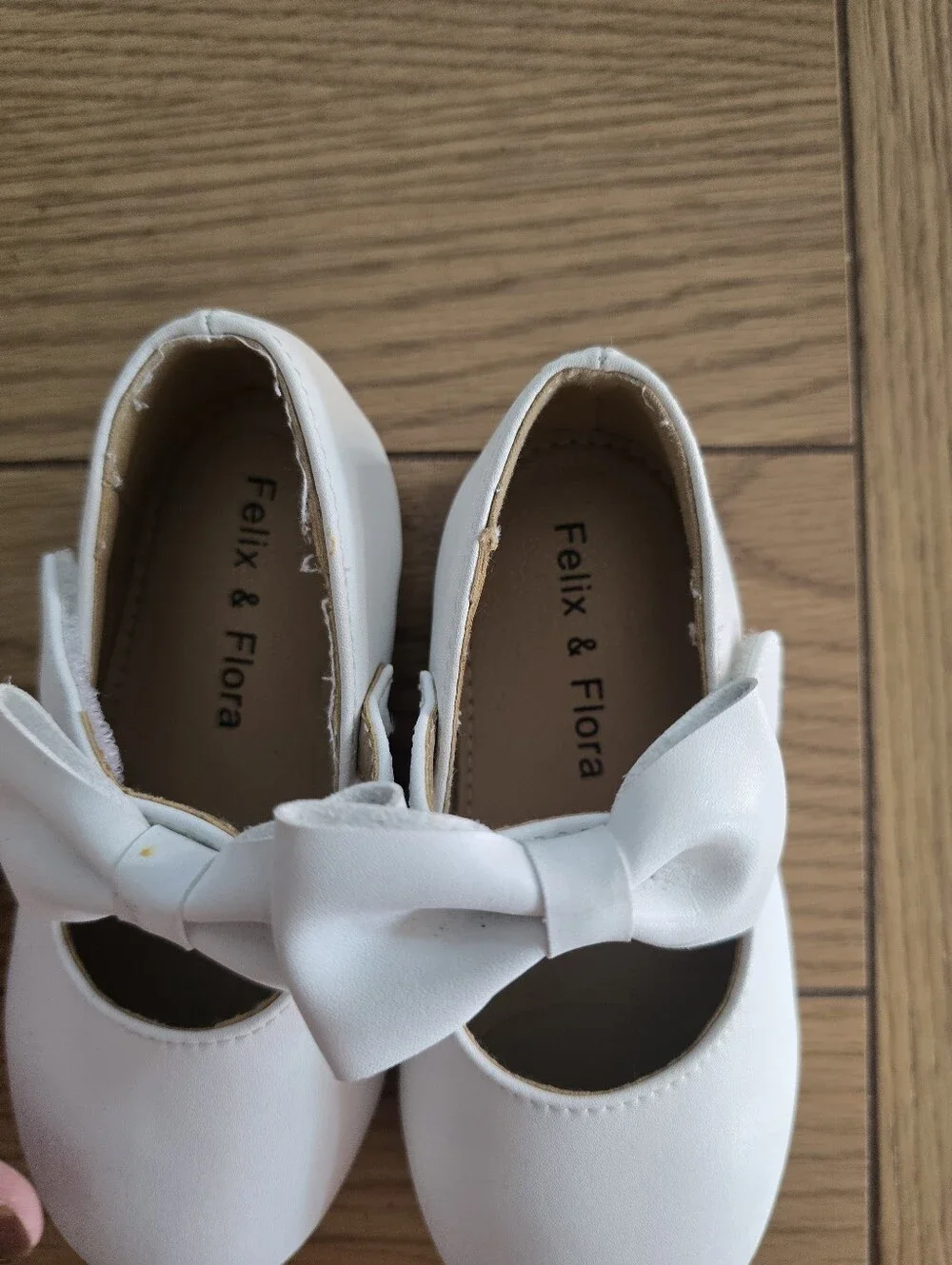 Girls' White Bow Mary Jane Shoes
